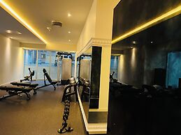 Altitude Suites on Yonge