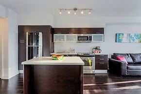 Altitude Suites on Yonge