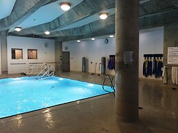 Altitude Suites on Yonge