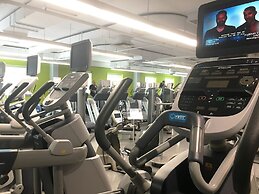 Altitude Suites on Yonge