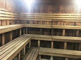 Altitude Suites on Yonge