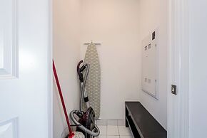 Altitude Suites on Yonge