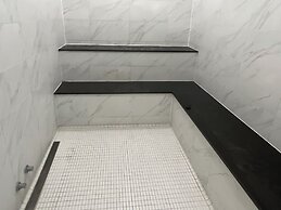 Altitude Suites on Yonge