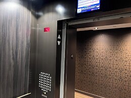 Altitude Suites on Yonge