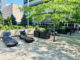Altitude Suites on Yonge