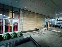 Altitude Suites on Yonge