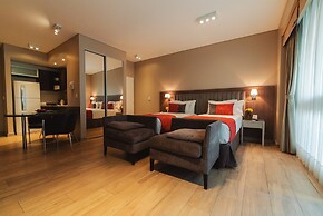 Arc Arenales Studios & Suites