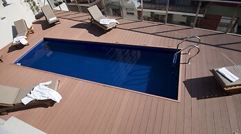 Arc Arenales Studios & Suites