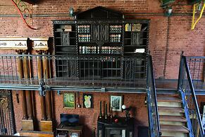 DEL900 Hostel Boutique