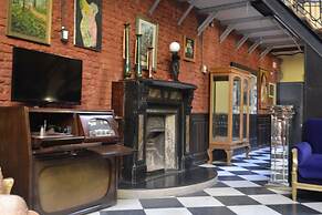 DEL900 Hostel Boutique