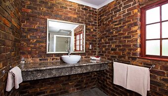 Storms River Guest Lodge