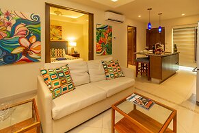 V Azul Vallarta - Luxury Vacation Rental- Adults Only