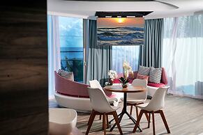 The Carmen Hotel - Ocean Front