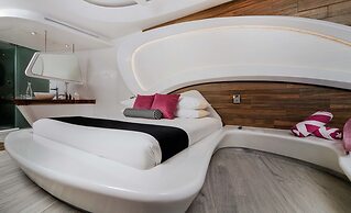 The Carmen Hotel - Ocean Front