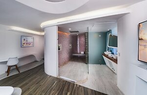 The Carmen Hotel - Ocean Front