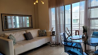 Strand Ocean Drive Suites