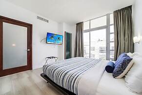 Strand Ocean Drive Suites