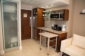 Strand Ocean Drive Suites