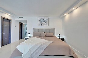 Sian Oceanfront Condos