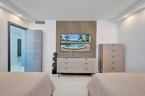 Sian Oceanfront Condos