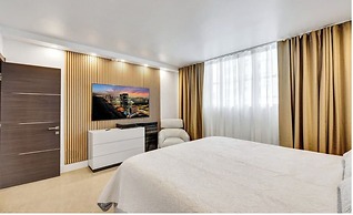 Sian Oceanfront Condos