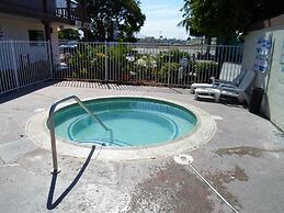 E-Z 8 Motel Newark