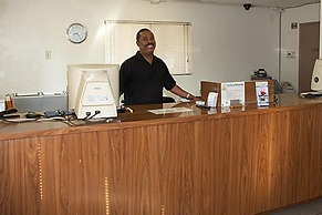 E-Z 8 Motel Newark