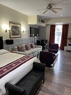 Grey Rose Suites