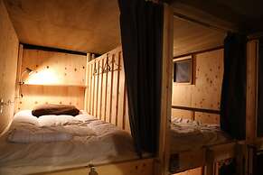 Kagaribi Guesthouse - Hostel