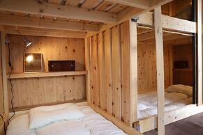 Kagaribi Guesthouse - Hostel