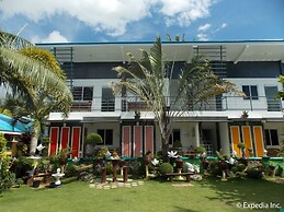 L&M Hearthstones Lodge