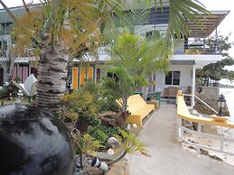 L&M Hearthstones Lodge