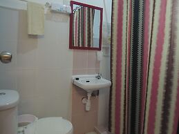 L&M Hearthstones Lodge