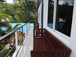 L&M Hearthstones Lodge