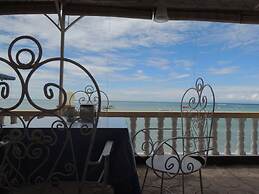 L&M Hearthstones Lodge