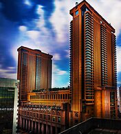 Rainbow Suites at Times Square