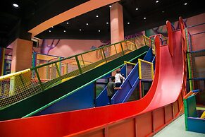 Mangrove Tree Resort World Qingdao