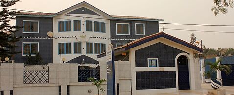 His Royal Vico Hotel