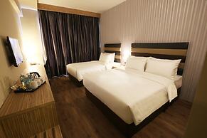 SEM9 Senai ''Formerly Known as Perth Hotel