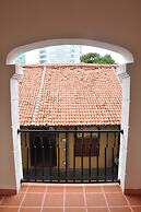 Fairway Colombo - Sri Lanka's First Hotel With Robot Technology