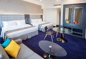 Fairway Colombo - Sri Lanka's First Hotel With Robot Technology