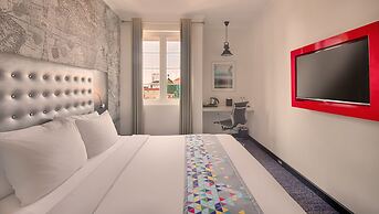 Fairway Colombo - Sri Lanka's First Hotel With Robot Technology