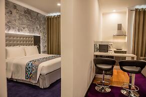 Fairway Colombo - Sri Lanka's First Hotel With Robot Technology