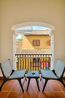 Fairway Colombo - Sri Lanka's First Hotel With Robot Technology