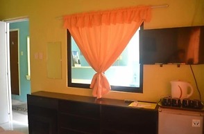 Ellen's Resort Annex