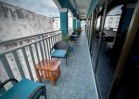 Sugar and Spice Inn