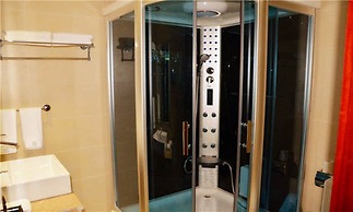 San Jiang Grand Hotel