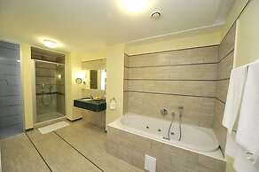 Villa Four Rooms
