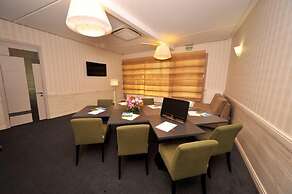 Villa Four Rooms