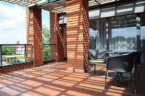 Villa Four Rooms